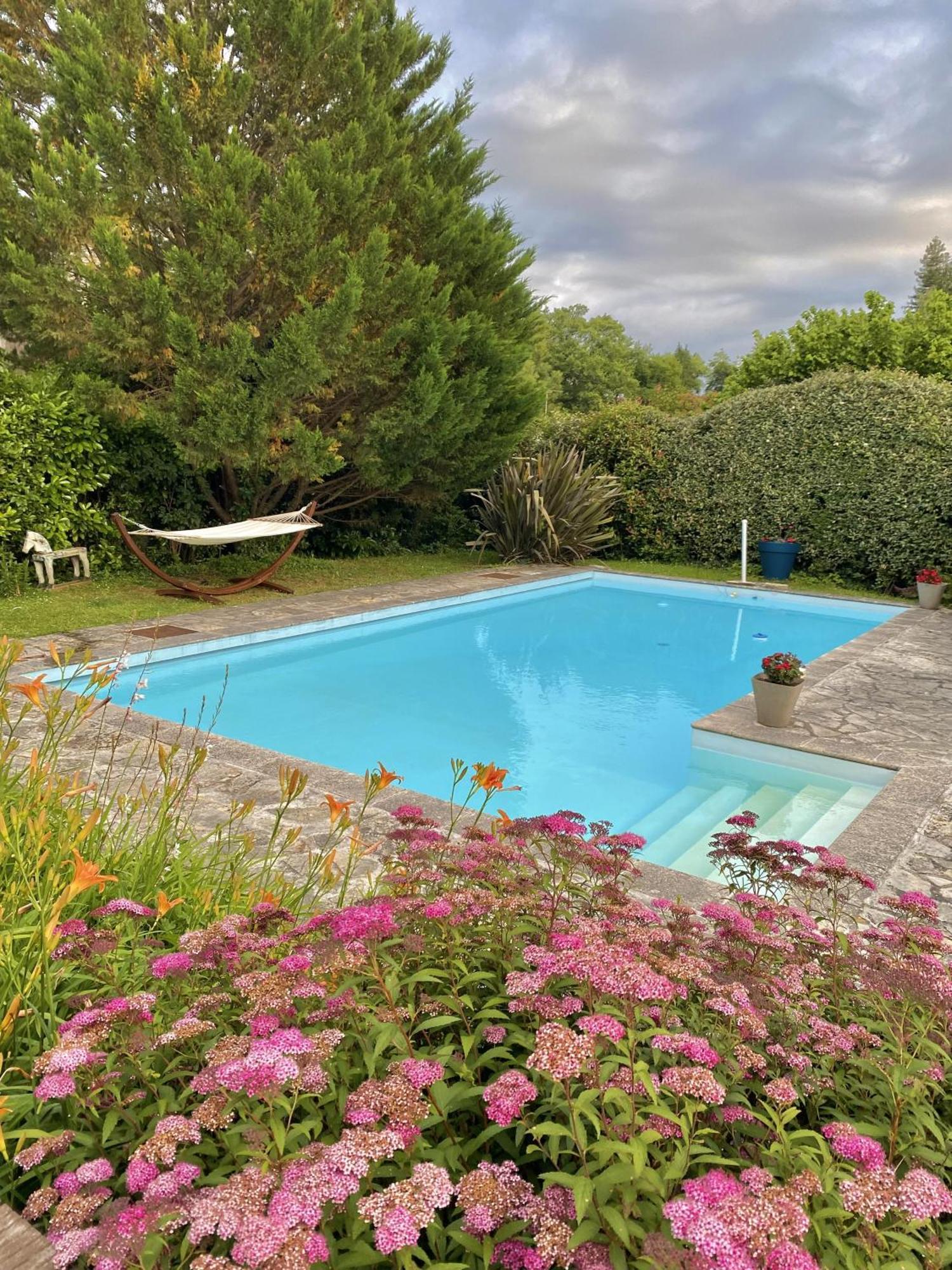 Salies-de-Béarn Agreable Petit Gite Avec Piscine Et Jardinet מראה חיצוני תמונה